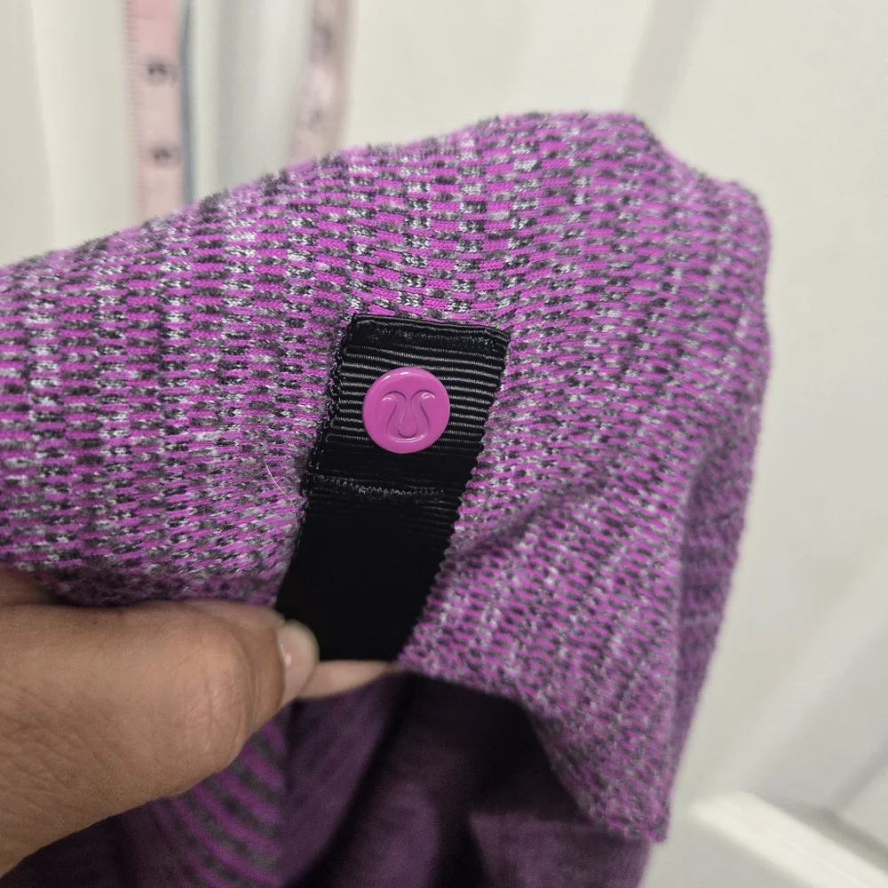 Lululemon Vinyasa Infinity Customizable Snap Scarf 27x66